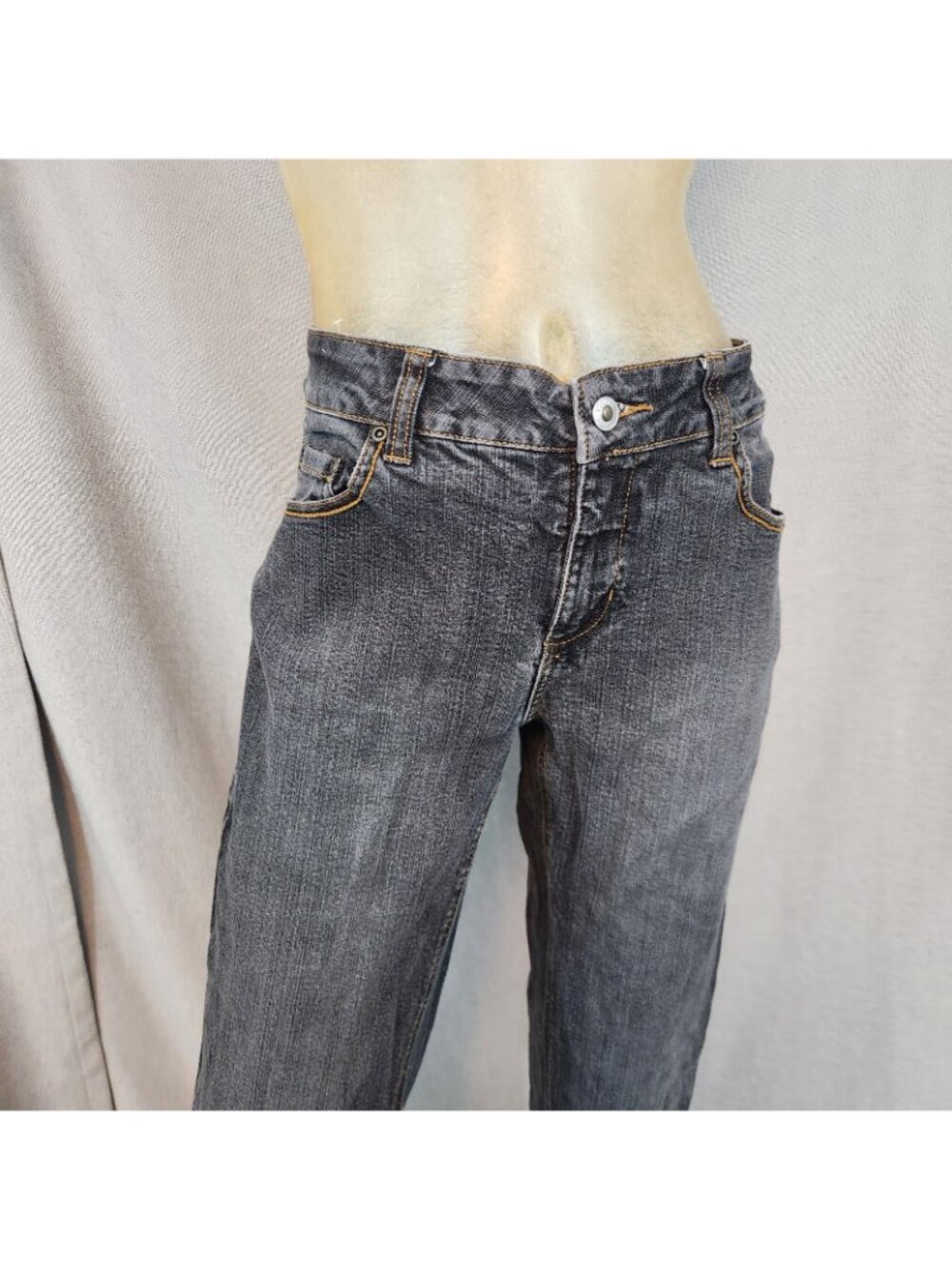 Coldwater Creek Black Wash Straight Leg Denim Blue Jeans Size 6 MEDIUM 28 Wx32 I - Picture 2 of 8